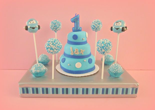 1-year-old-baby-boy-birthday-cakes Hình ảnh bánh sinh nhật 1 tuổi 22